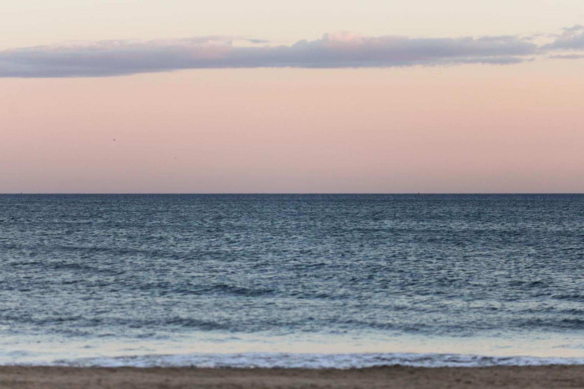 Hotel Plage Palace & Spa Palavas-les-Flots Exterior photo The Atlantic Ocean at the beach of the resort