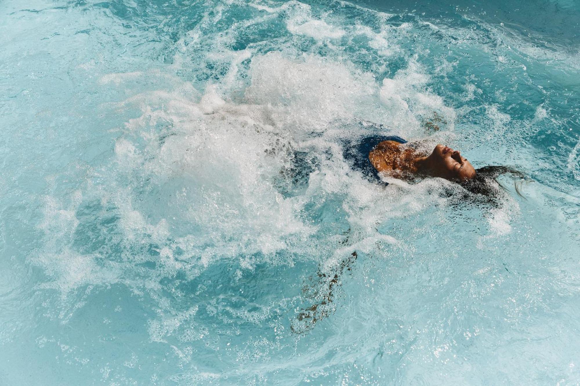 Hotel Plage Palace & Spa Palavas-les-Flots Exterior photo A swimmer in the water